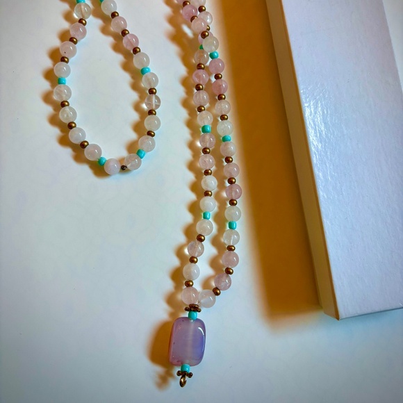 Rose Quartz Beaded Necklace - Picture 2 of 3